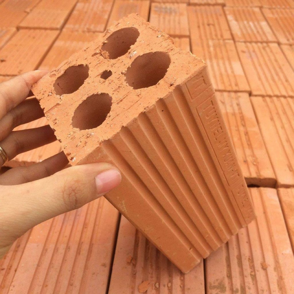 Gạch đất nung Mỹ Xuân 8×18 4 lỗ 01
